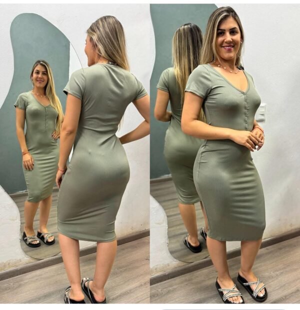 Vestido botones