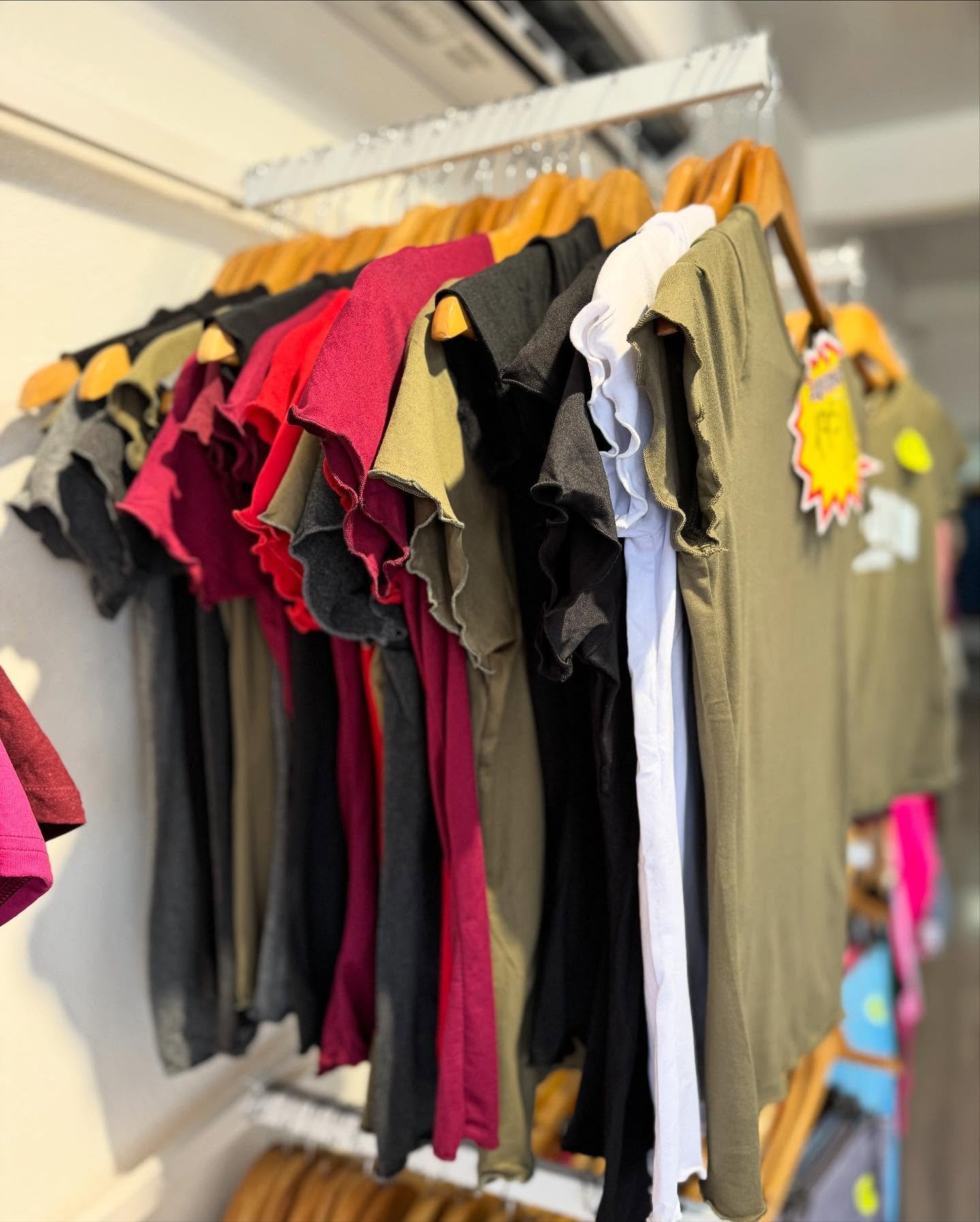 Blusa básica - Imagen 2