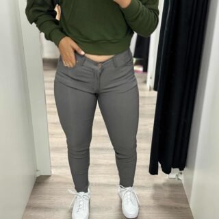 Pantalones J&S chupín