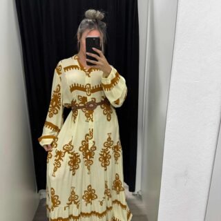 Vestido amplio fibrana