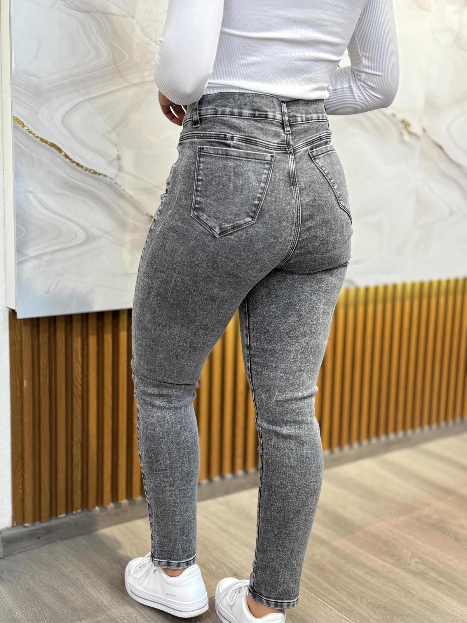 Jean chupin gris - Imagen 2