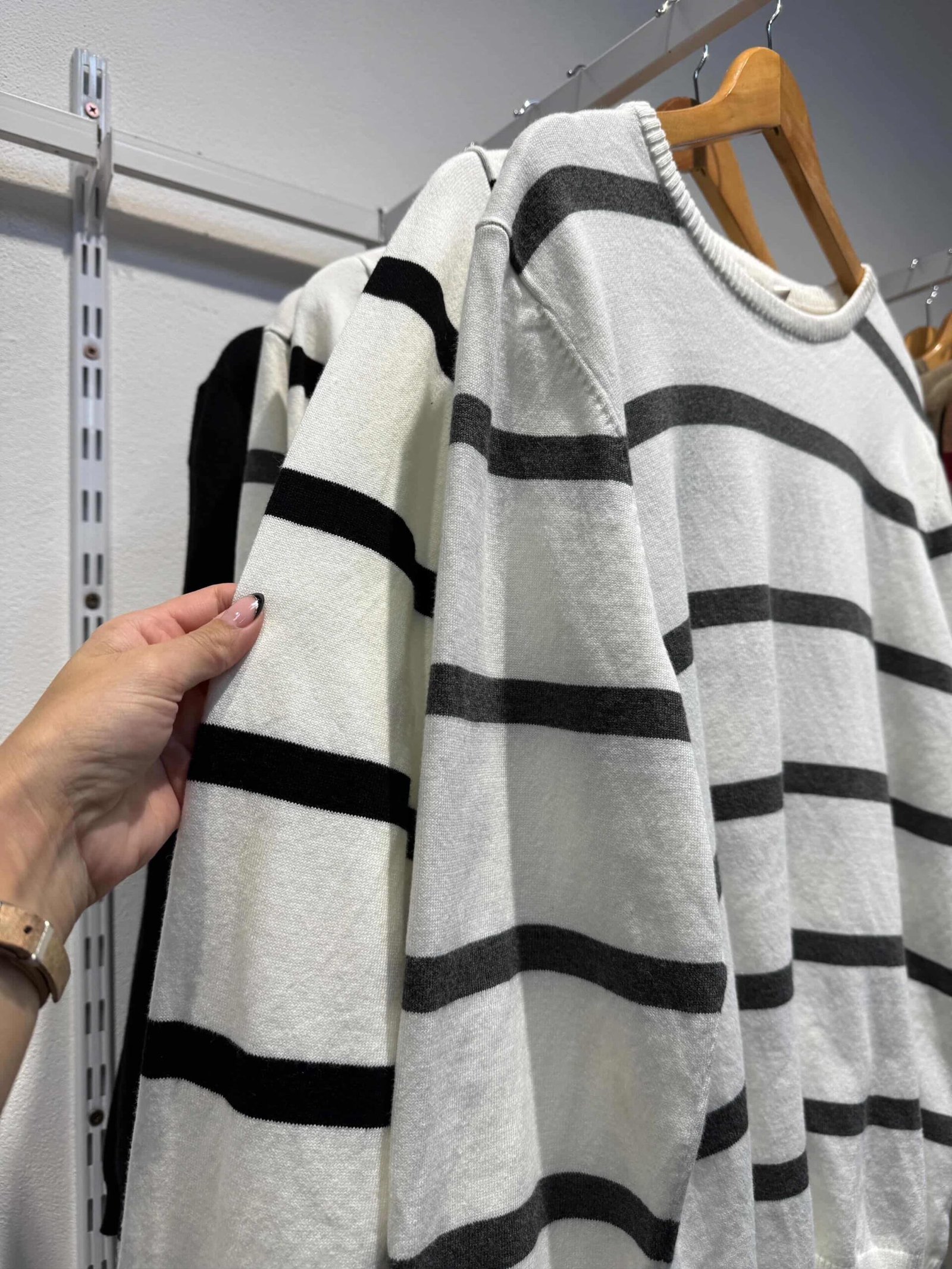 Buzo Maite - Imagen 3