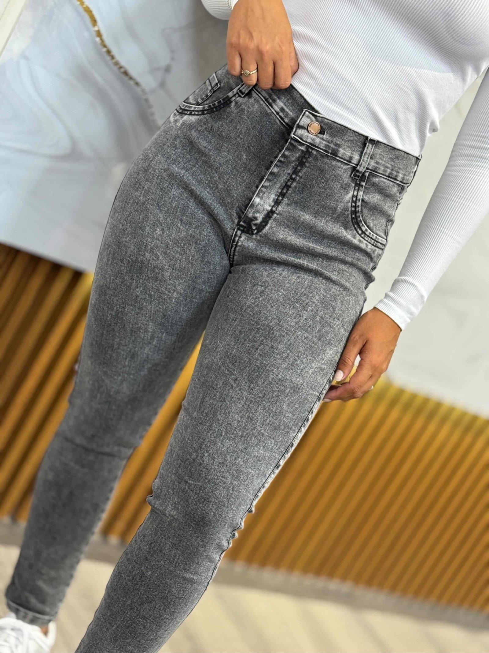 Jean chupin gris - Imagen 3