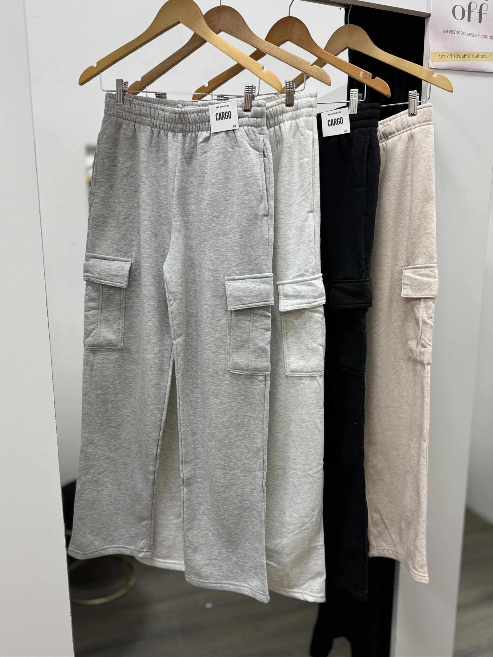 Pantalón cargo con tapita - Imagen 3