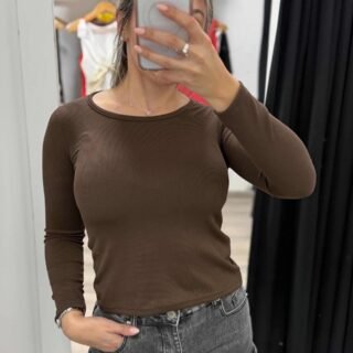 Blusa Sacramento Lore