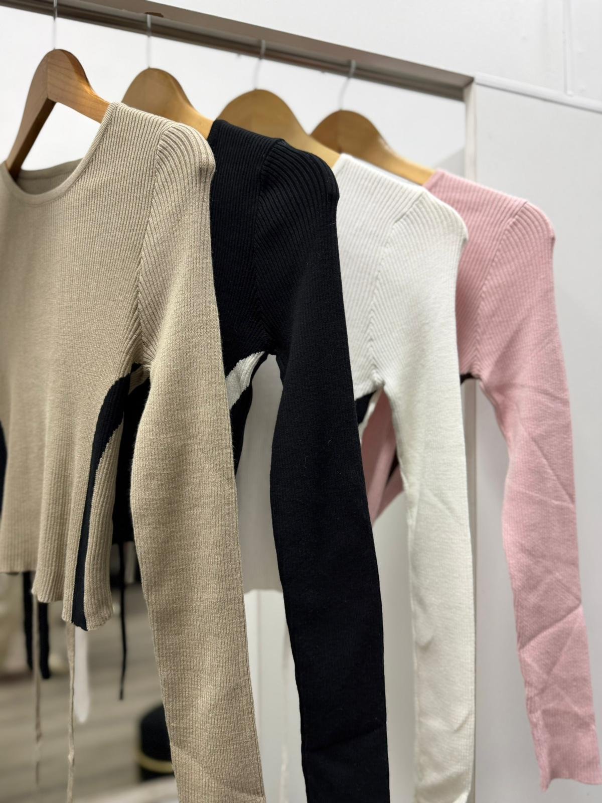 Blusa combinada - Imagen 3