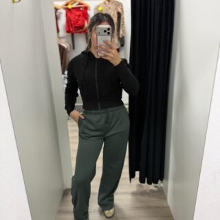 Pantalón deportivo frizado