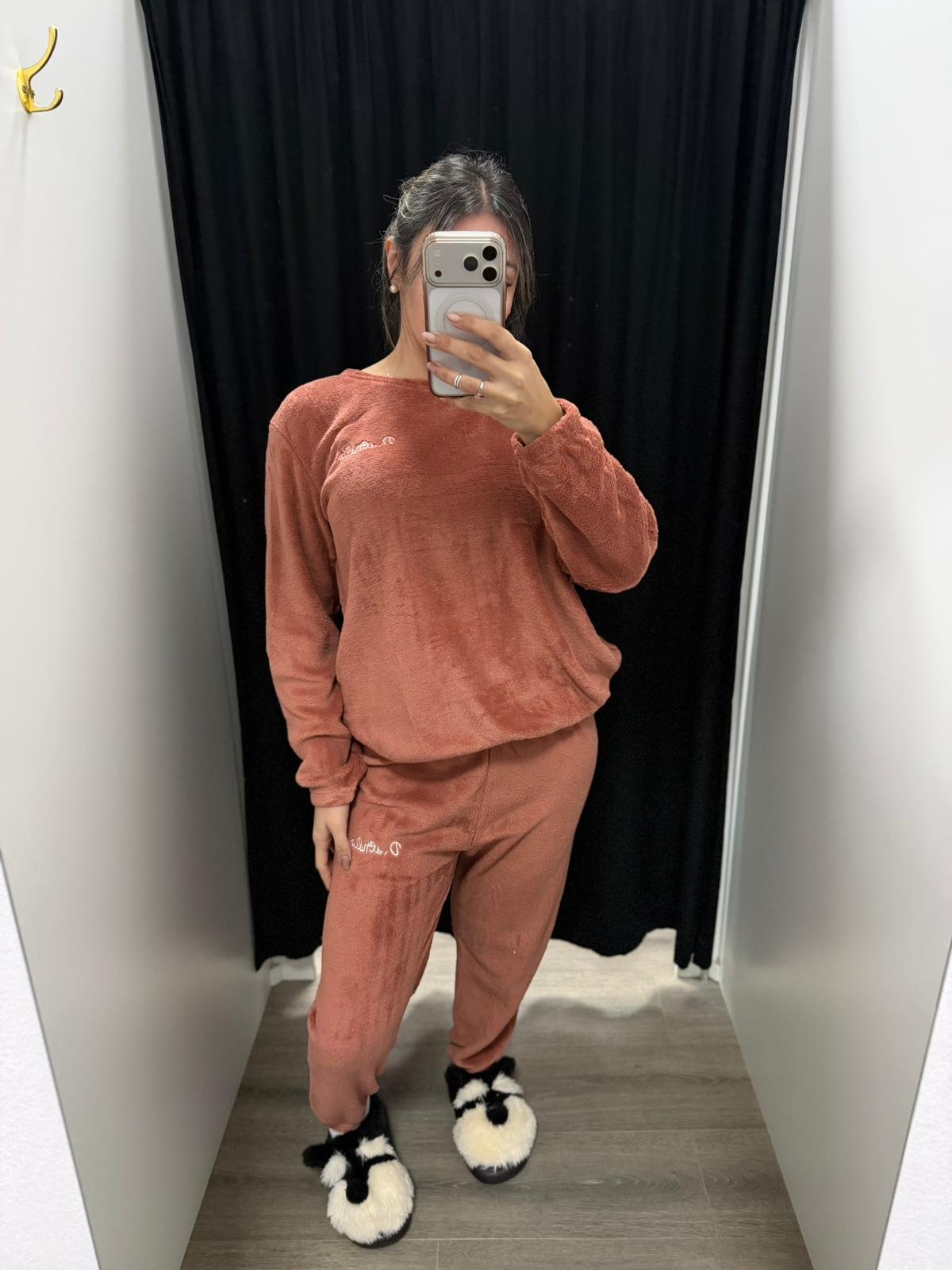 Pijama liso en promoción - Imagen 2