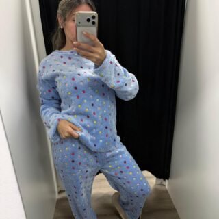 Conjunto pijama $395