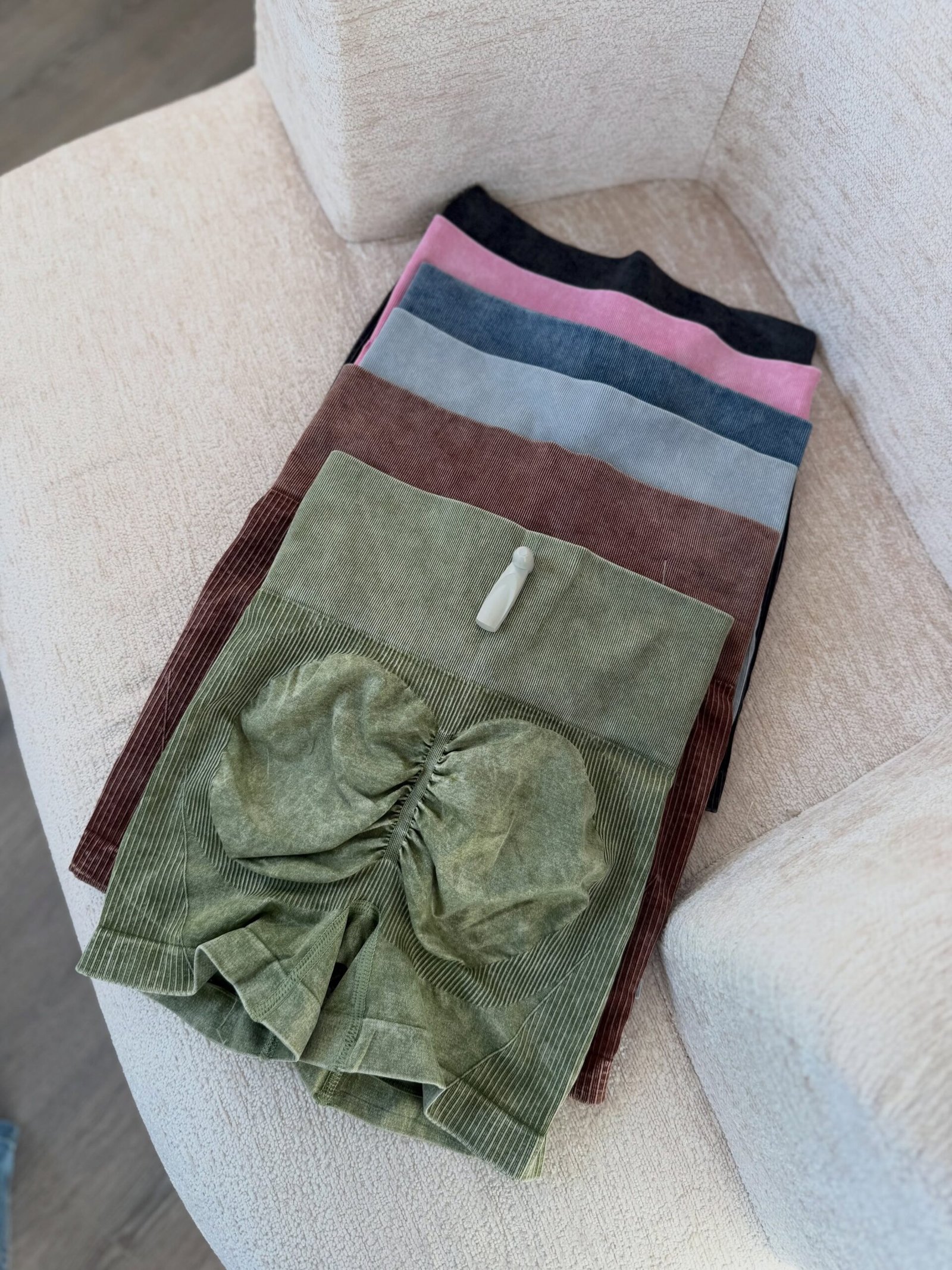 Short deportivo A027 - Imagen 2